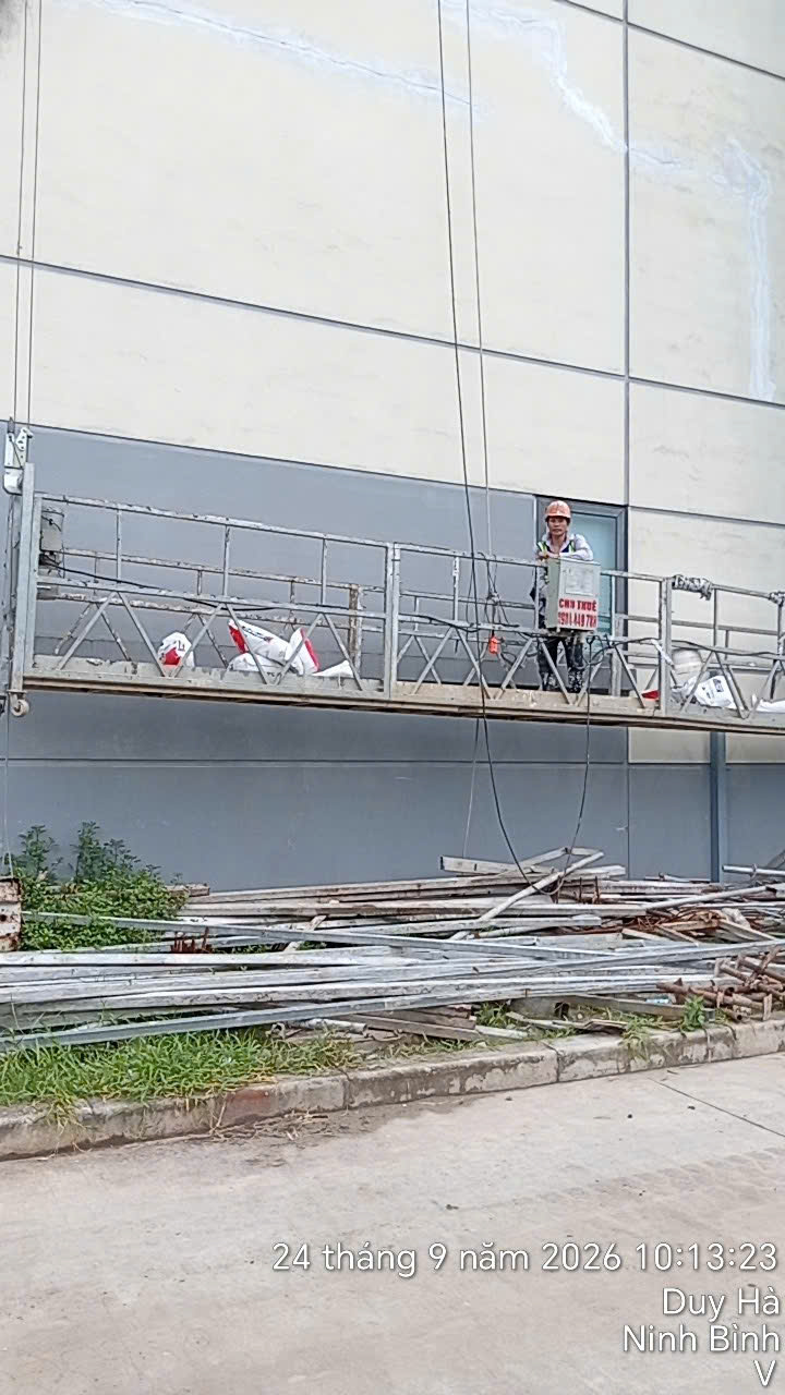 Công trình Sơn đá bả lưới tại KCN Đồng Văn Hà Nam 1790237249698 6922887918645853711 6922887918645853711 b27ca7b1417c35915d9b9f67dfb8aeb6